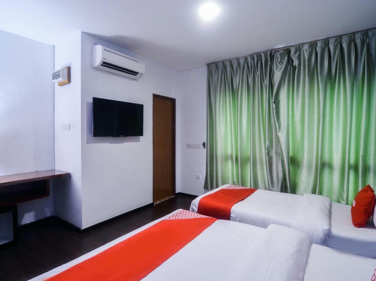 Oyo 1119 Memoire Express Hotel Κουτσίνγκ Εξωτερικό φωτογραφία