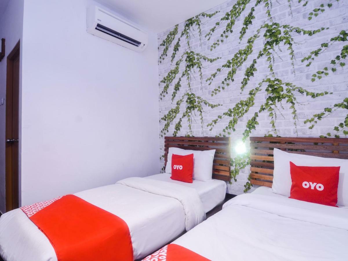 Oyo 1119 Memoire Express Hotel Κουτσίνγκ Εξωτερικό φωτογραφία