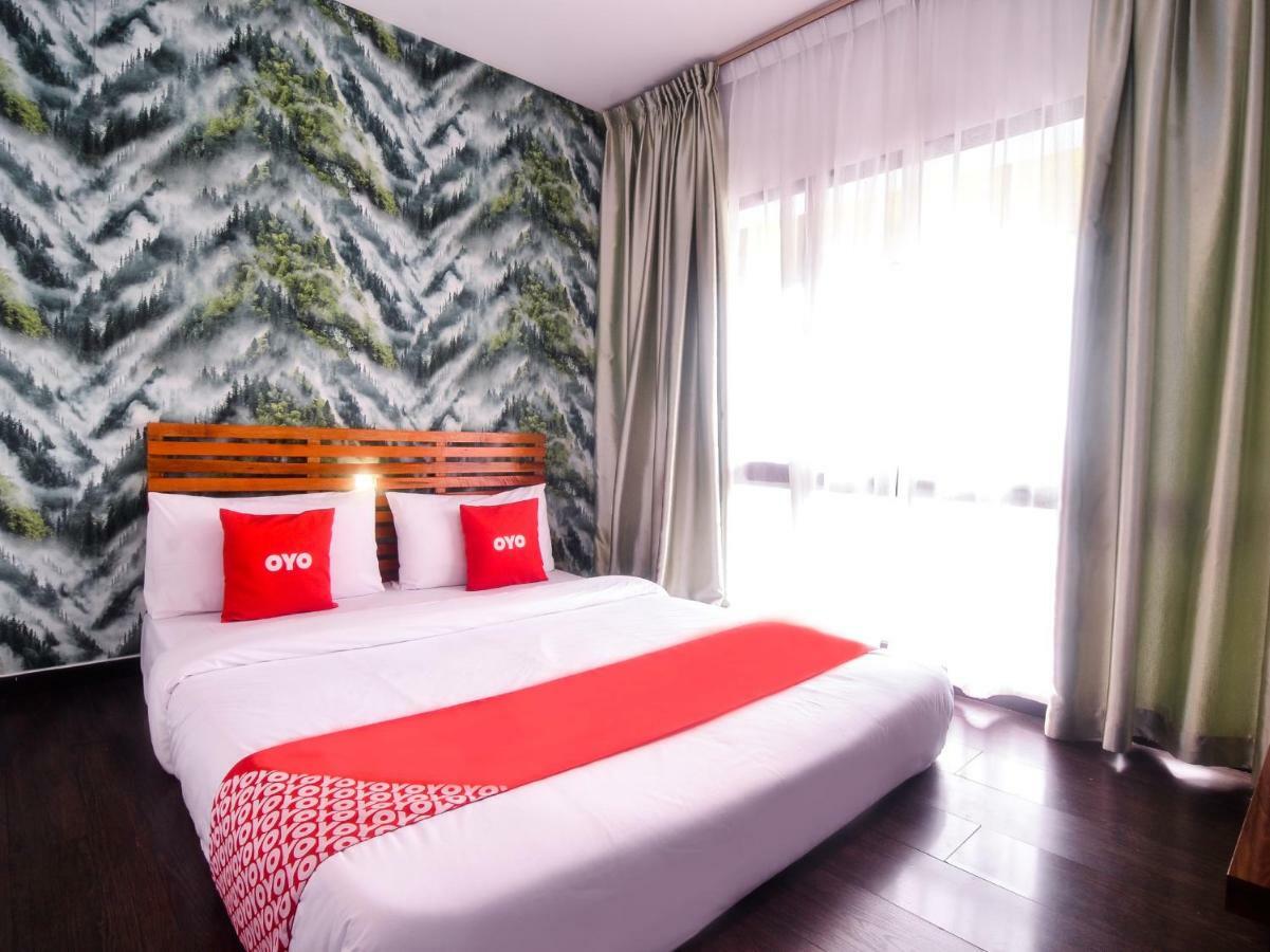 Oyo 1119 Memoire Express Hotel Κουτσίνγκ Εξωτερικό φωτογραφία