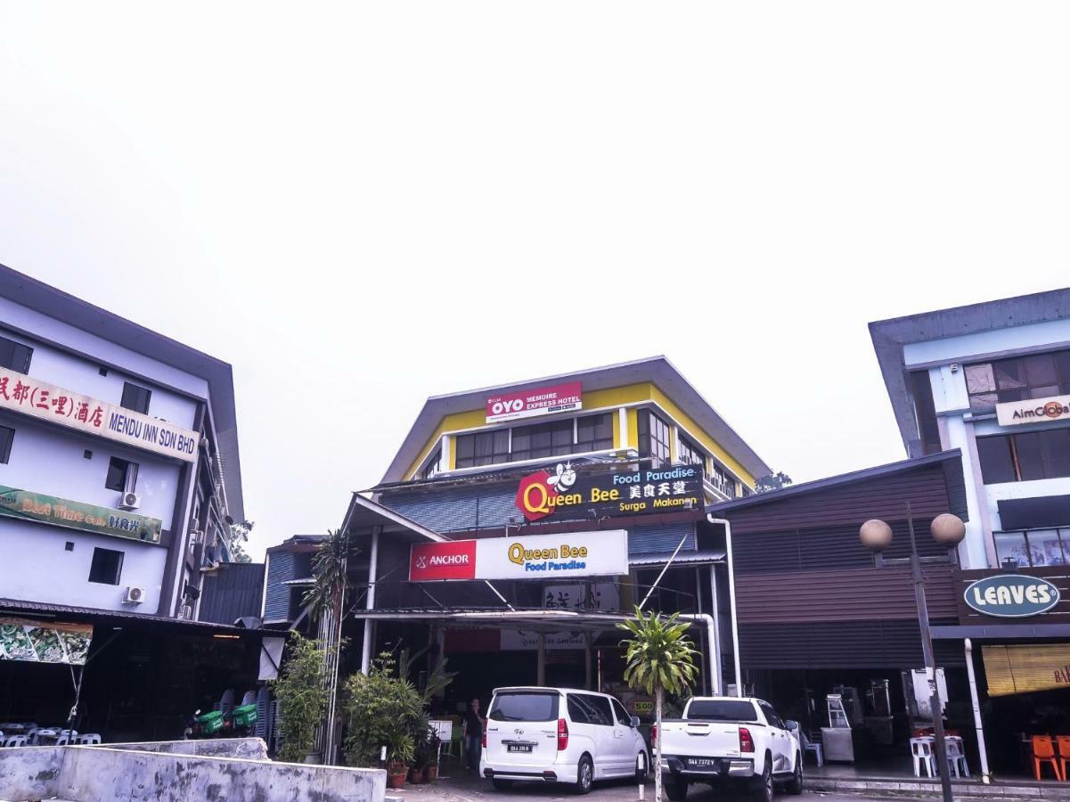 Oyo 1119 Memoire Express Hotel Κουτσίνγκ Εξωτερικό φωτογραφία